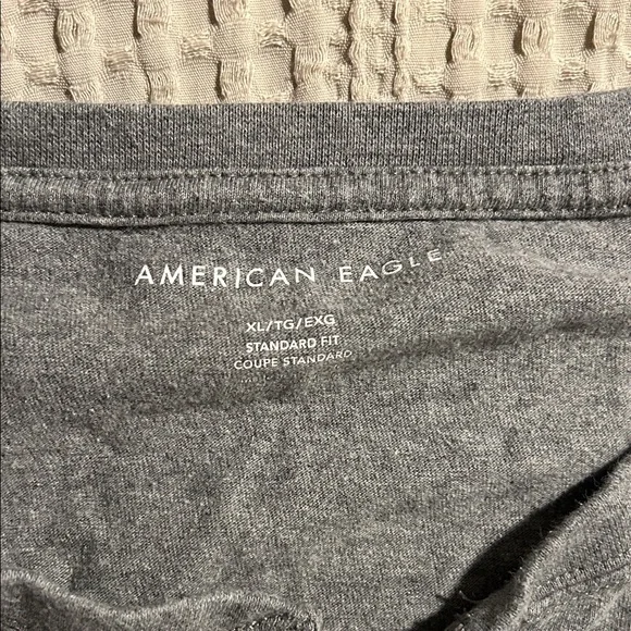 American Eagle Outfitters Heather Gray Long Sleeve Henley - Picture 2 of 2